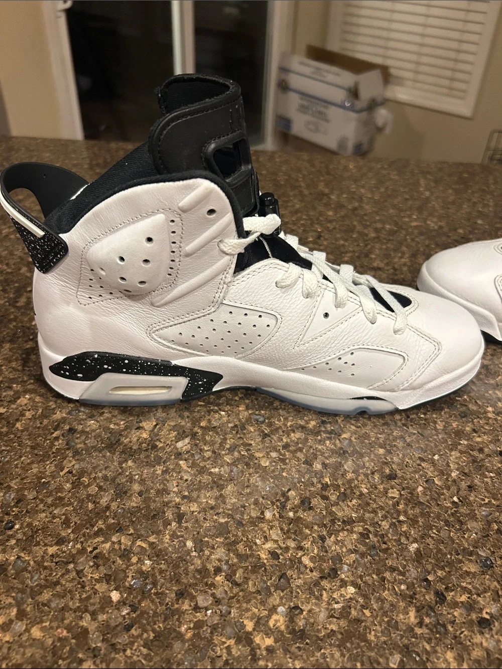 Men Jordan 6 Oreo White and Black High-Top Basketball Sneakers